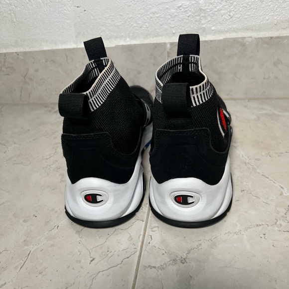 Champion Rally Pro - Picture 5 of 5